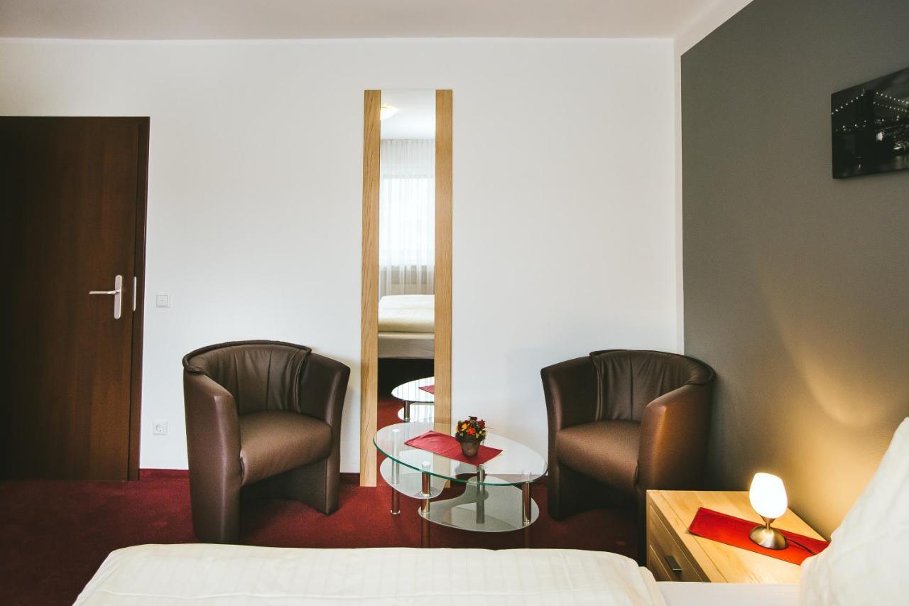 Schultes Landhaus Delbrück Esterno foto